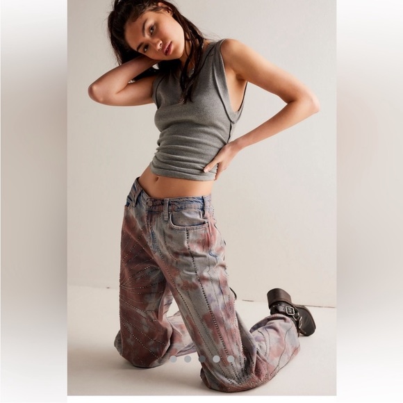 Free people Aurora Mid Rise Straight Jeans size 24 $248- Swarovski Crystals!! - Picture 5 of 16